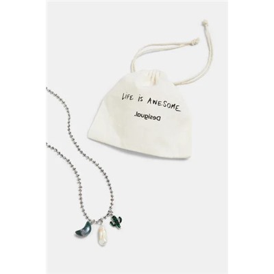 Collar largo plateado charms