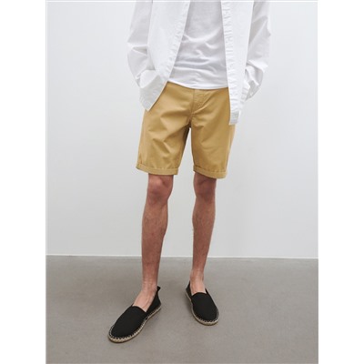 Schlichte Chinoshorts