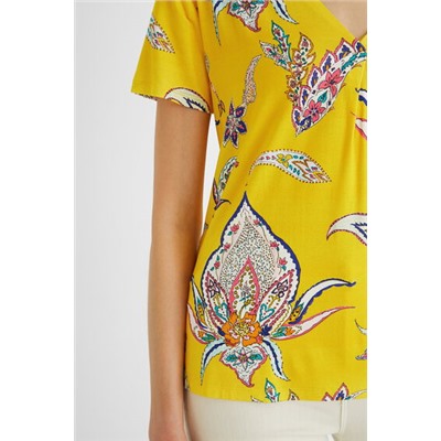 Camiseta paisley cuello pico