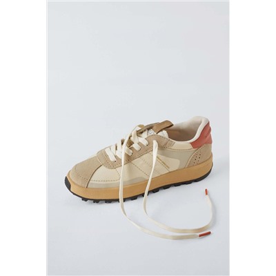 CONTRAST TRAINERS
