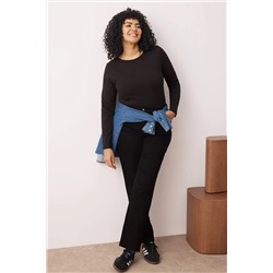 Siyah Pamuklu Kayık Yaka Fitted/Vücuda Oturan Esnek Bluz TBBAW26AF00027