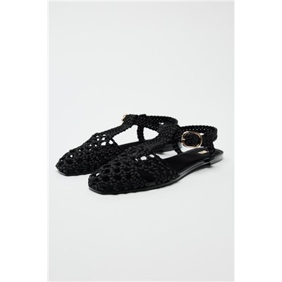 FLAT CAGE SANDALS