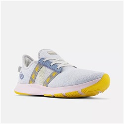 Women's DYNASOFT NERGIZE V3 SAVE $30.00 | 43% OFF