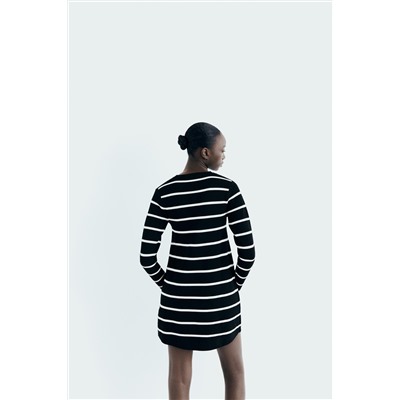 SHORT KNIT DRESS