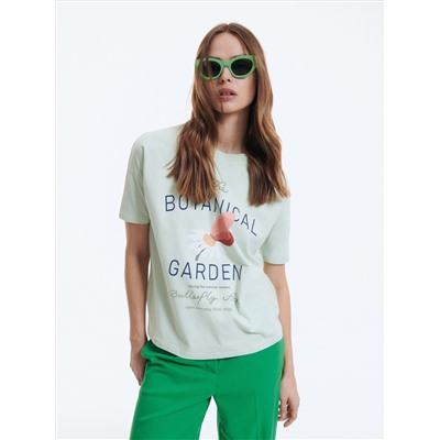 Übergroßes bedrucktes T-Shirt