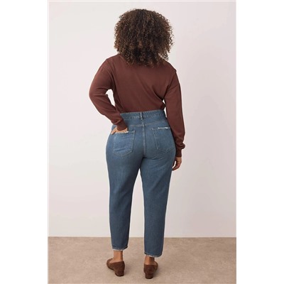 Mavi Yüksel Bel Paçaı Destroy Detaylı Mom Fit Denim Büyük Beden Jean TBBAW26CJ00010