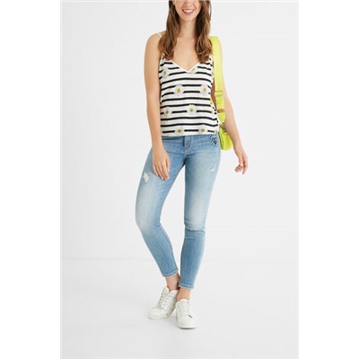 Camiseta tirantes margaritas
