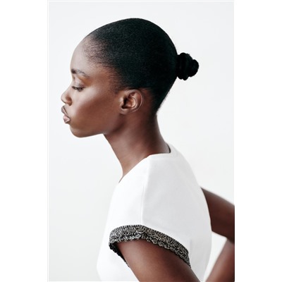 T-SHIRT EMBELLISHED WITH RHINESTONES