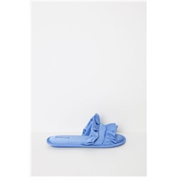 Zapatillas casa satén volantes azul
