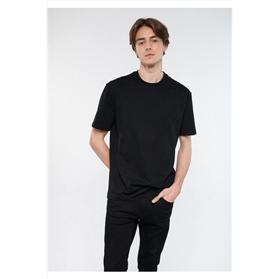 Mavi Logo Sırt Baskılı Siyah Tişört Loose Fit / Bol Rahat Kesim 0611312-900