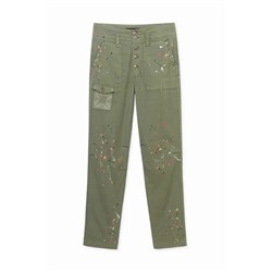 Pantalón comfort fit manchas pintura