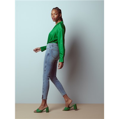 Slim-Jeans mit mittlerer Leibhöhe