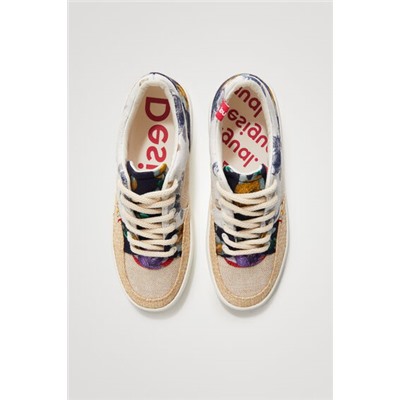 Zapatilla patch con rafia