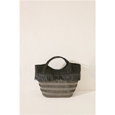 Bolso mediano rafia flecos negro