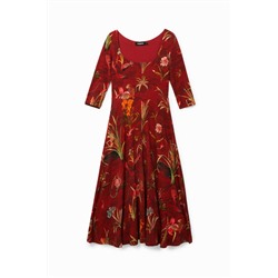 Vestido escotado vuelo