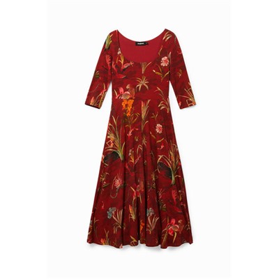 Vestido escotado vuelo