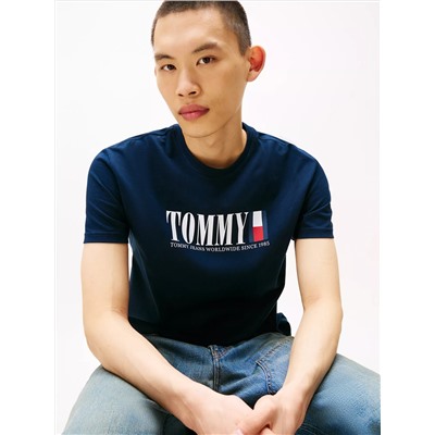 Tommy Jeans Retro Flag Logo T-Shirt
