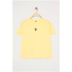 Sarı Bisiklet Yaka Nakışlı Crop Örme Büyük beden T-shirt TBBSS25BF00015