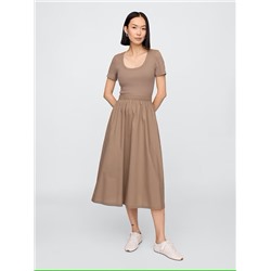 Scoopneck Midi Dress