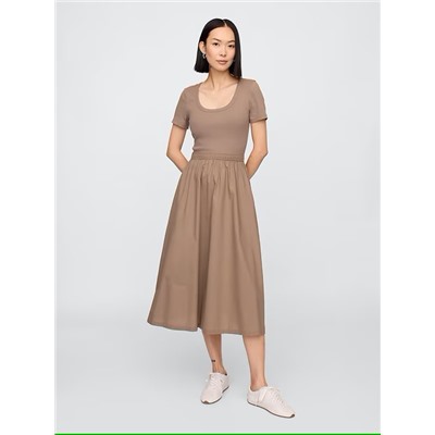 Scoopneck Midi Dress