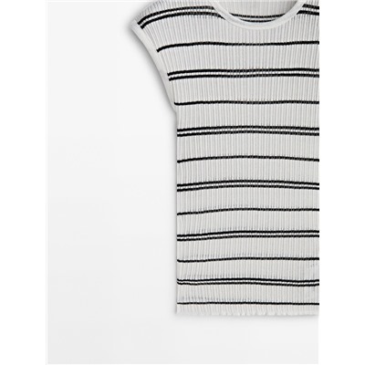Camiseta rayas canalé desagujado