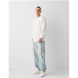 Faded dirty effect skater fit cargo jeans