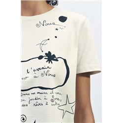 T-SHIRT WITH CONTRAST PRINT