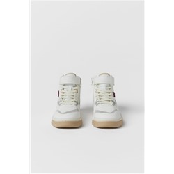 KIDS/ HIGH-TOP SNEAKERS WITH DETAILING