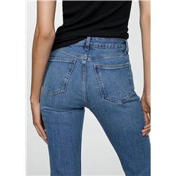 Jeans flare tiro medio