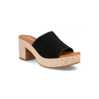 32622 - BDA
                SANDALIAS DE TACÓN