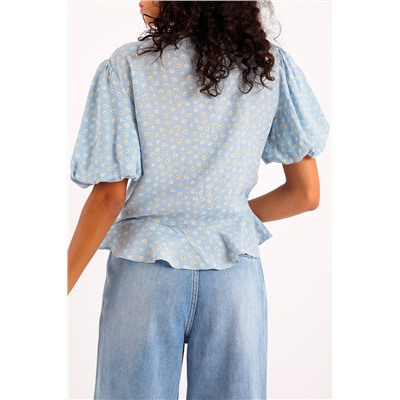 Top Celeste y blanco