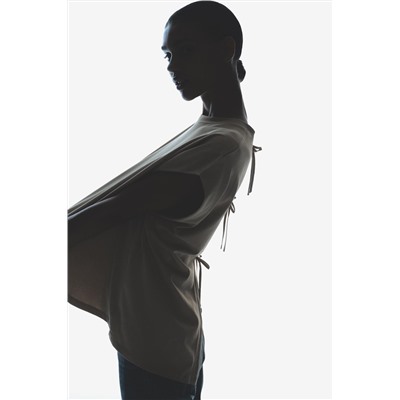 T-SHIRT WITH BACK TIES