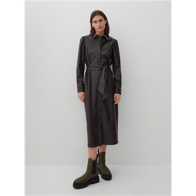 Kleid aus Kunstleder