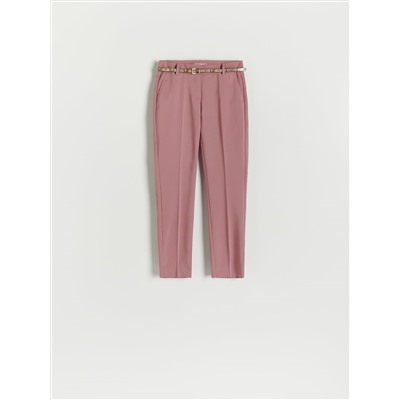 Zigarettenhose mit Gürtel