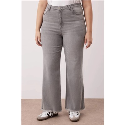Gri Yüksek Bel Pis Uç Detaylı Geniş Paça Comfort Büyük Beden Wide Leg Jeans TBBSS23CJ00009