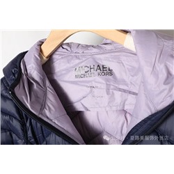 Лёгкая куртка Michae*l Kor*s 💛  Очень компактная, можно взять с собой в дорогу