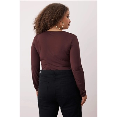 Kahverengi V Yaka Yakası Dantel Detaylı Çıtçıtlı Örme Büyük Beden Body TBBAW26CS00001