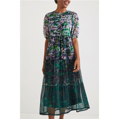 Vestido midi volantes
