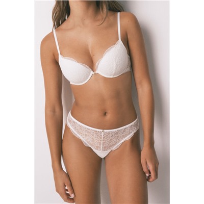 Tanga encaje blanco