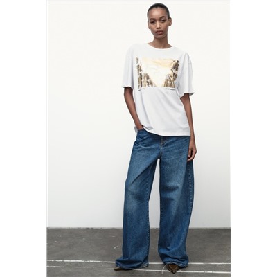 T-SHIRT WITH METALLIC PRINT