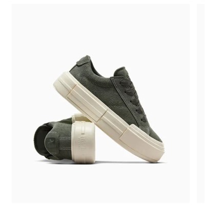 Converse Cruise Suede