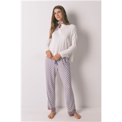 Conjunto de pantalón y camiseta