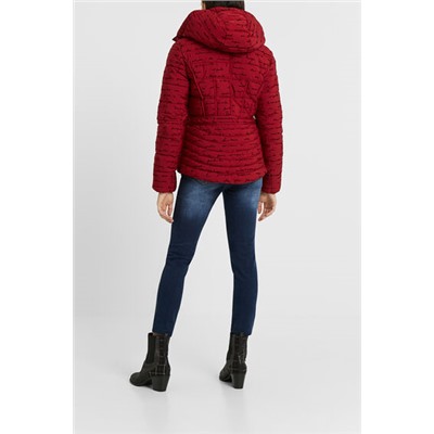 Chaqueta corta slim escrita