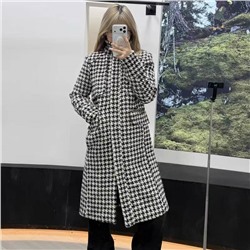 Женское пальто с узором пье-де-пуль (гусиная лапка)  Kar*l Lagerfel*d