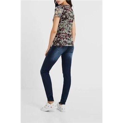 Camiseta slim tul