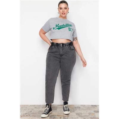 Gri Yüksek Bel Beli Lastikli Büyük Beden Mom Jeans TBBAW23JE00002