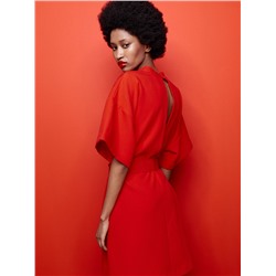 Kleid mit Gürtel