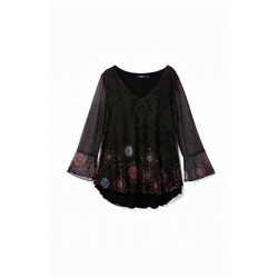 Camiseta multicapas avolantada