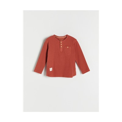 Cotton buttoned blouse
