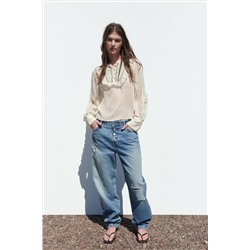 BLUSA BORDADOS